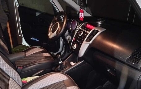 KIA Venga I, 2010 год, 600 000 рублей, 5 фотография