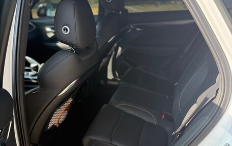 Geely Tugella FY11, 2022 год, 2 700 000 рублей, 32 фотография