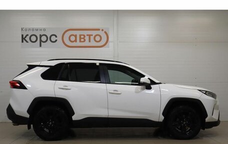 Toyota RAV4, 2021 год, 3 349 000 рублей, 4 фотография