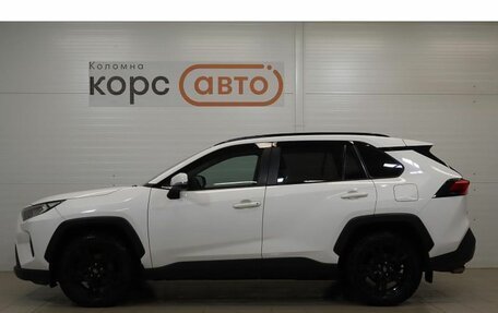 Toyota RAV4, 2021 год, 3 349 000 рублей, 2 фотография