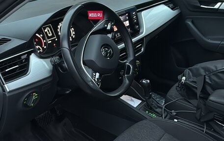 Skoda Rapid II, 2022 год, 1 900 000 рублей, 9 фотография