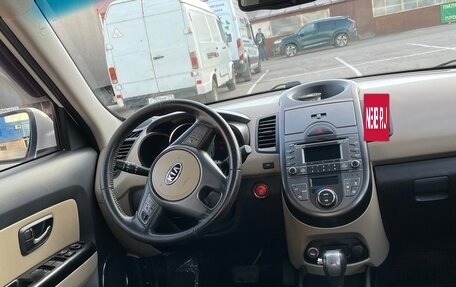 KIA Soul I рестайлинг, 2010 год, 900 000 рублей, 3 фотография