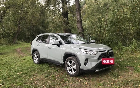 Toyota RAV4, 2020 год, 3 500 000 рублей, 3 фотография