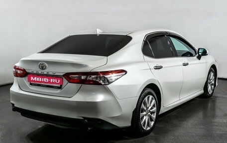 Toyota Camry, 2020 год, 2 390 000 рублей, 5 фотография