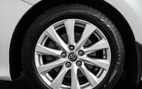 Toyota Camry, 2020 год, 2 390 000 рублей, 17 фотография