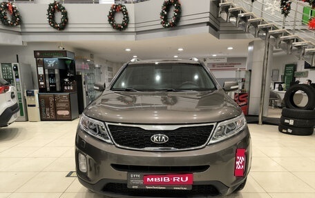 KIA Sorento II рестайлинг, 2016 год, 1 699 000 рублей, 2 фотография