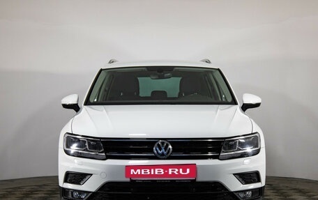 Volkswagen Tiguan II, 2018 год, 1 799 000 рублей, 2 фотография