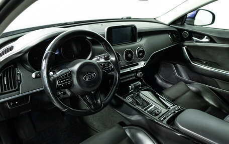 KIA Stinger I, 2019 год, 2 599 700 рублей, 11 фотография