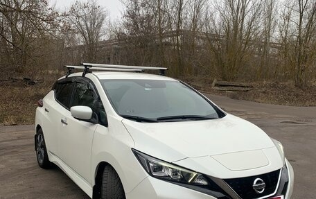 Nissan Leaf II, 2019 год, 2 050 000 рублей, 5 фотография