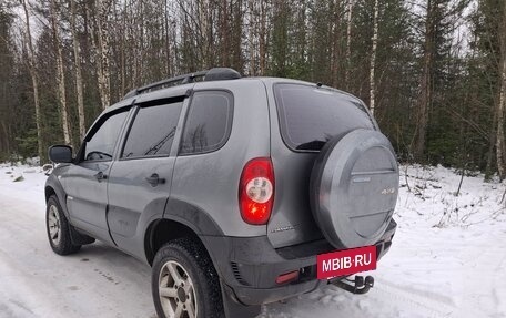 Chevrolet Niva I рестайлинг, 2013 год, 605 000 рублей, 2 фотография