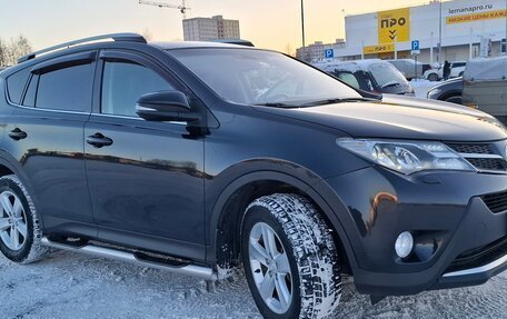 Toyota RAV4, 2013 год, 1 950 000 рублей, 9 фотография
