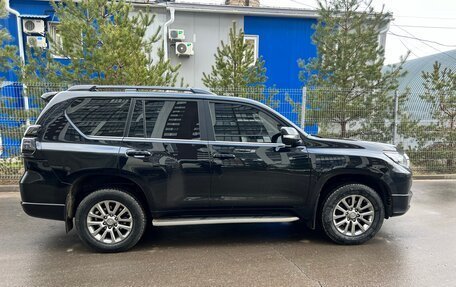 Toyota Land Cruiser Prado 150 рестайлинг 2, 2018 год, 5 200 000 рублей, 5 фотография