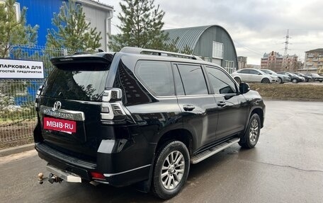 Toyota Land Cruiser Prado 150 рестайлинг 2, 2018 год, 5 200 000 рублей, 4 фотография
