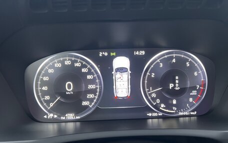 Volvo XC90 II рестайлинг, 2021 год, 6 000 000 рублей, 8 фотография