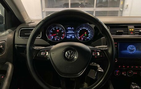 Volkswagen Jetta VI, 2018 год, 1 400 000 рублей, 10 фотография