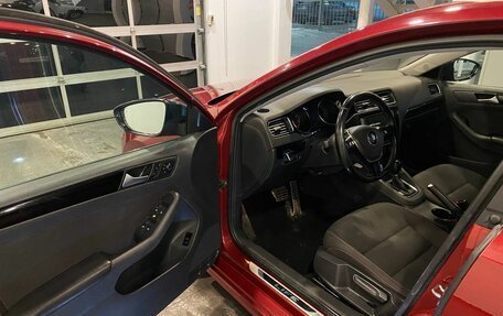 Volkswagen Jetta VI, 2018 год, 1 400 000 рублей, 21 фотография