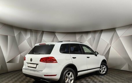 Volkswagen Touareg III, 2013 год, 2 295 000 рублей, 2 фотография