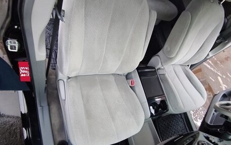 Toyota Sienna III, 2012 год, 2 000 000 рублей, 10 фотография