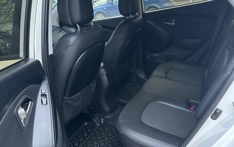 Hyundai ix35 I рестайлинг, 2011 год, 1 400 000 рублей, 5 фотография