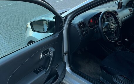 Volkswagen Polo VI (EU Market), 2011 год, 870 000 рублей, 12 фотография