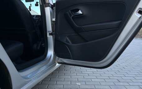 Volkswagen Polo VI (EU Market), 2011 год, 870 000 рублей, 17 фотография