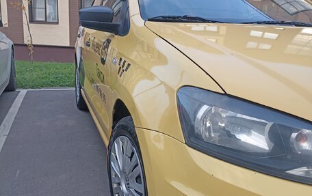 Volkswagen Polo VI (EU Market), 2018 год, 500 000 рублей, 8 фотография