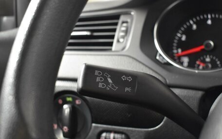 Volkswagen Jetta VI, 2015 год, 649 900 рублей, 13 фотография