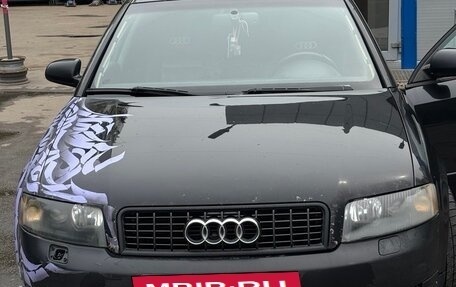 Audi A4, 2004 год, 489 000 рублей, 4 фотография