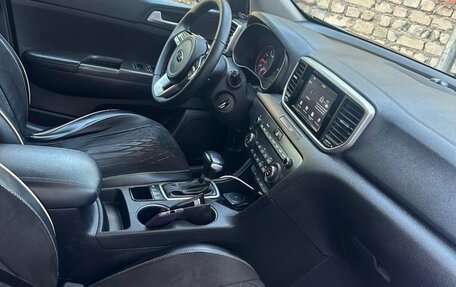 KIA Sportage IV рестайлинг, 2018 год, 1 950 000 рублей, 8 фотография