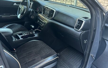 KIA Sportage IV рестайлинг, 2018 год, 1 950 000 рублей, 11 фотография