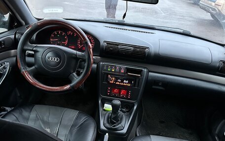 Audi A4, 1998 год, 205 000 рублей, 7 фотография