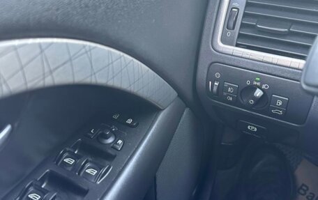 Volvo XC70 II рестайлинг, 2008 год, 800 000 рублей, 10 фотография