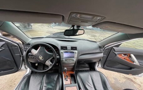 Toyota Camry, 2008 год, 1 050 000 рублей, 10 фотография