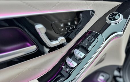 Mercedes-Benz S-Класс, 2023 год, 16 000 000 рублей, 17 фотография