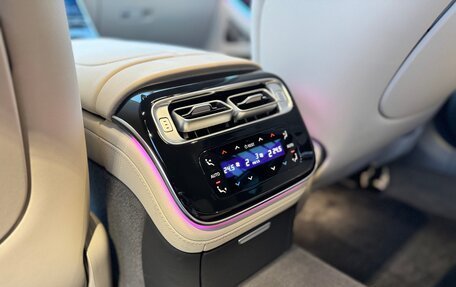 Mercedes-Benz S-Класс, 2023 год, 16 000 000 рублей, 19 фотография