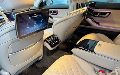 Mercedes-Benz S-Класс, 2023 год, 16 000 000 рублей, 18 фотография