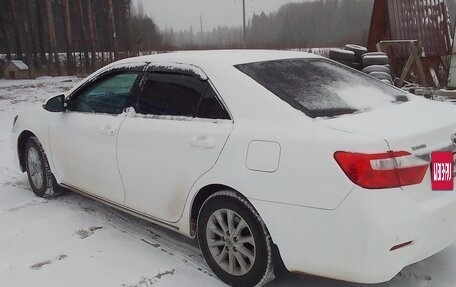 Toyota Camry, 2014 год, 1 650 000 рублей, 6 фотография