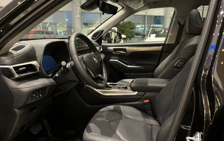 Toyota Highlander, 2025 год, 5 897 000 рублей, 20 фотография