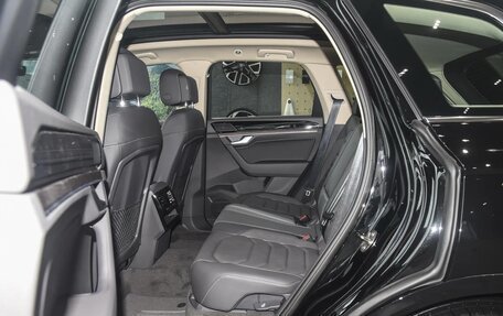 Volkswagen Touareg III, 2025 год, 8 258 000 рублей, 16 фотография