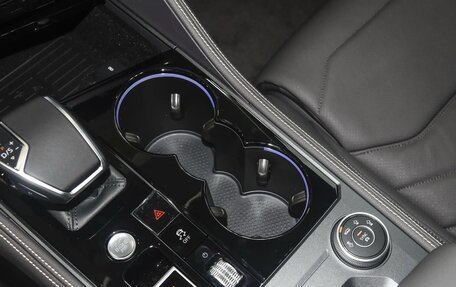 Volkswagen Touareg III, 2025 год, 8 258 000 рублей, 19 фотография