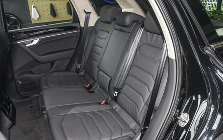 Volkswagen Touareg III, 2025 год, 8 258 000 рублей, 17 фотография