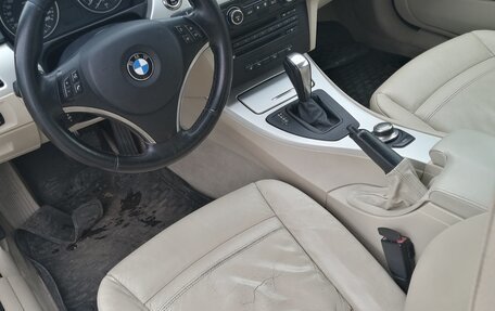 BMW 3 серия, 2007 год, 1 260 000 рублей, 11 фотография