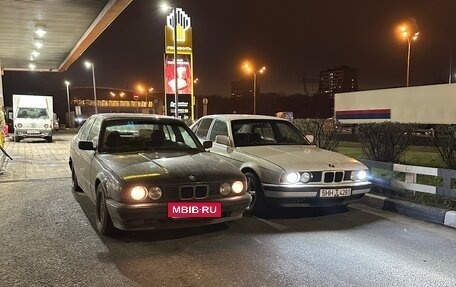 BMW 5 серия, 1991 год, 250 000 рублей, 16 фотография