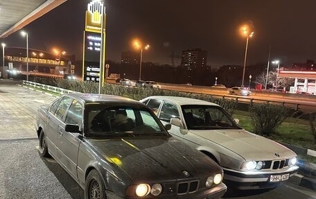 BMW 5 серия, 1991 год, 250 000 рублей, 17 фотография