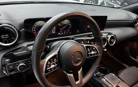 Mercedes-Benz A-Класс, 2022 год, 2 350 000 рублей, 7 фотография