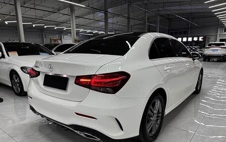 Mercedes-Benz A-Класс, 2022 год, 2 350 000 рублей, 6 фотография