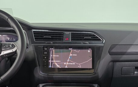 Volkswagen Tiguan II, 2021 год, 3 250 000 рублей, 13 фотография