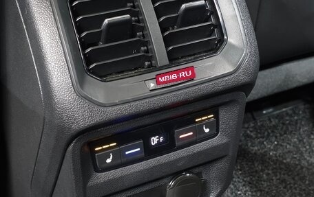 Volkswagen Tiguan II, 2021 год, 3 250 000 рублей, 15 фотография