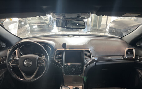 Jeep Grand Cherokee, 2014 год, 2 370 000 рублей, 17 фотография