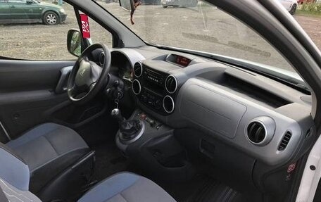 Peugeot Partner II рестайлинг 2, 2016 год, 980 000 рублей, 12 фотография